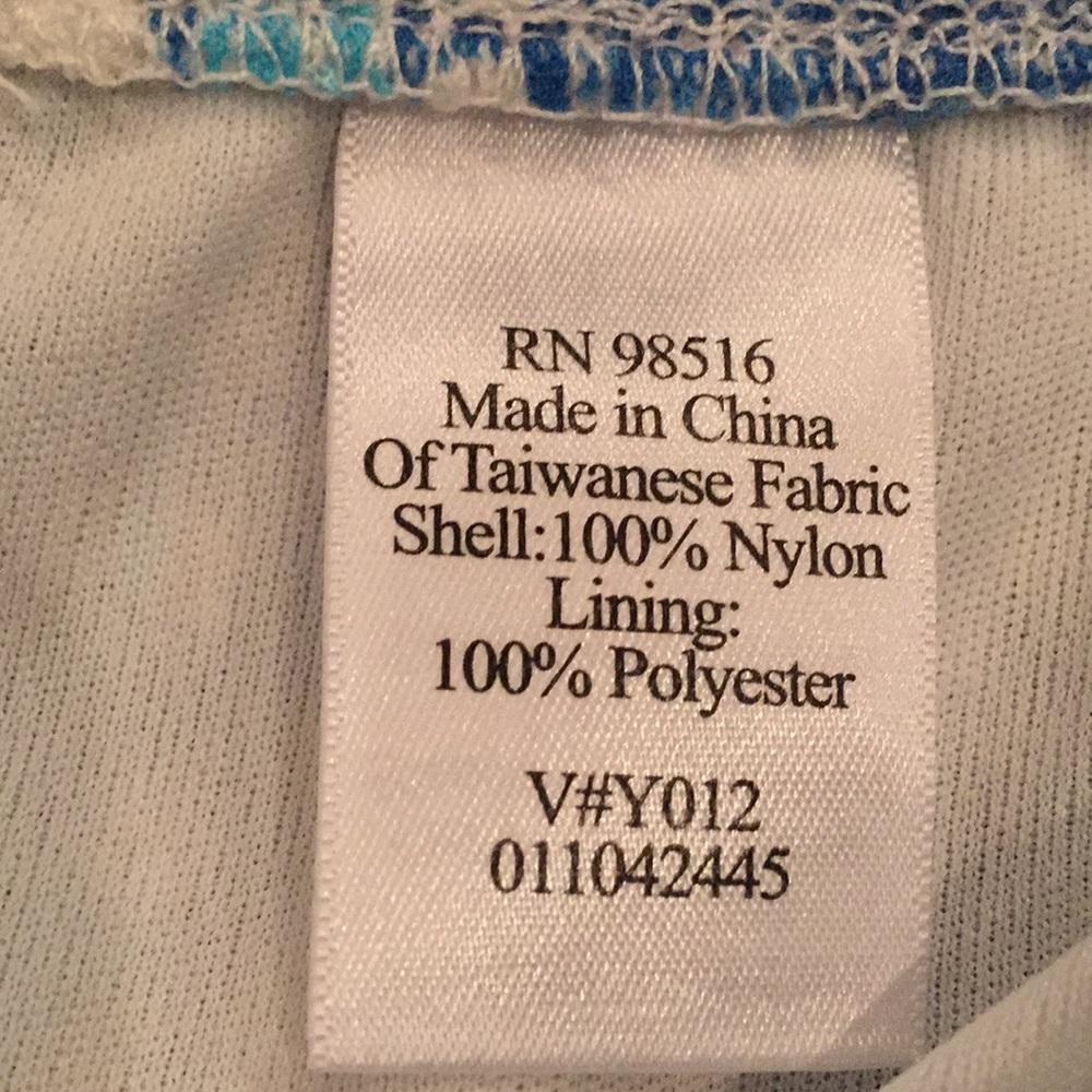 Coldwater Creek elasticwaist mesh pattern on white - Picture 5 of 8